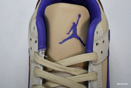 Travis Check The Scott FZ8117-900 x Jordan Cut 1122